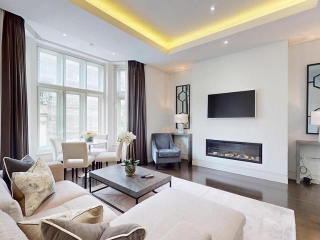 Apartment for rent in Mayfair, Greater London