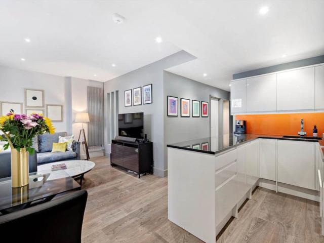Apartment for rent in Marylebone, Greater London