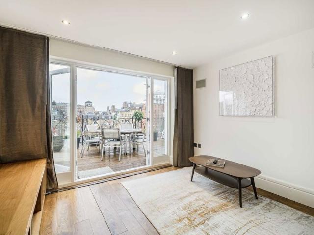 Apartment for rent in Mayfair, Isle Of Man