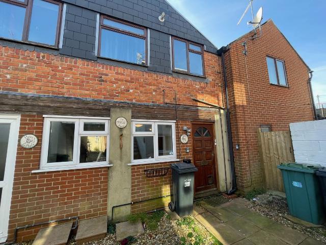 Apartment for rent in Binstead, Ryde