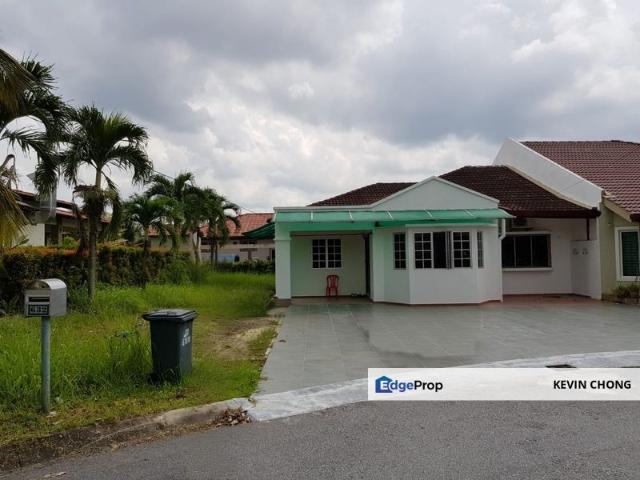 House for rent in Sendayan Village, Negeri Sembilan