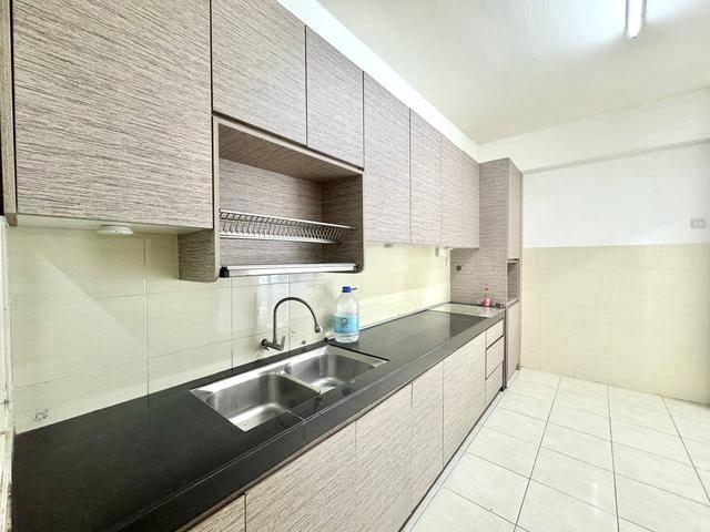 Apartment for sale in Kajang, Langat