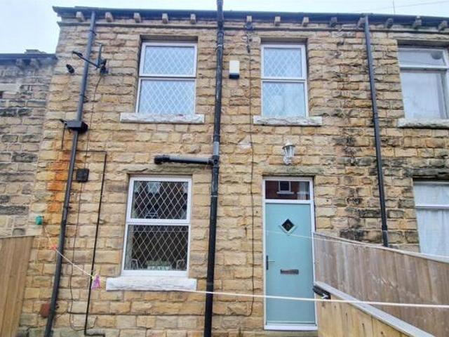 House for sale in Mirfield, West Yorkshire