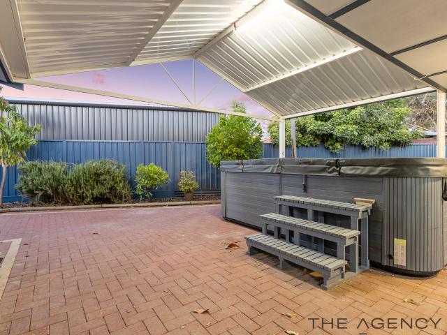 House for sale in Cloverdale, Western Australia