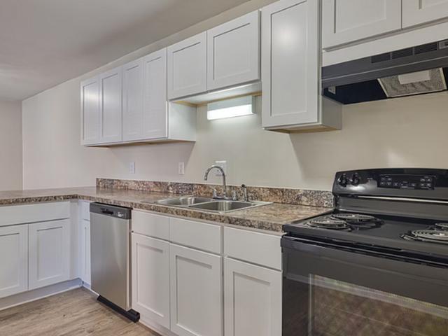 Apartment for rent in Greentree Apartments, Chesapeake