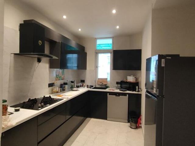 Flat for sale in Deri