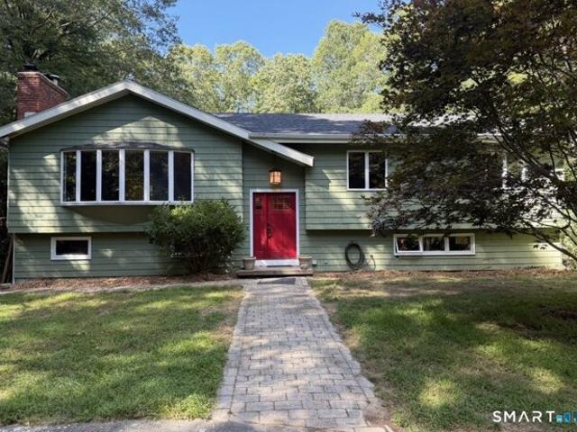 House for sale in East Lyme, Southeastern Connecticut Planning Region