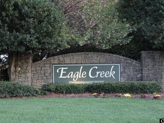 House for sale in Moyock