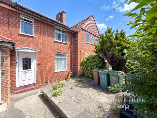 House for rent in Rosehill, Greater London