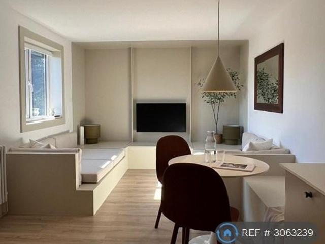 Apartment for rent in Upper Walthamstow, Greater London