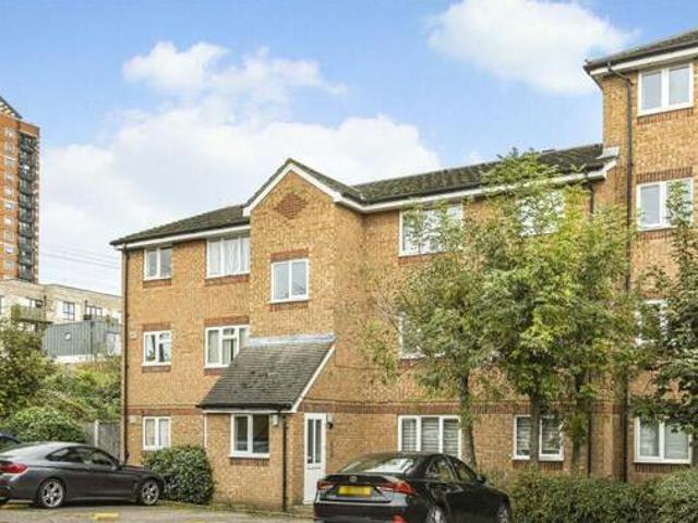 House for sale in Lyons, Greater London