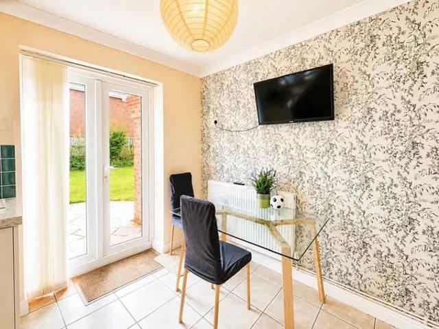 House for rent in Staniland, Boston