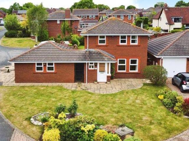 House for sale in Sutton Coldfield, West Midlands