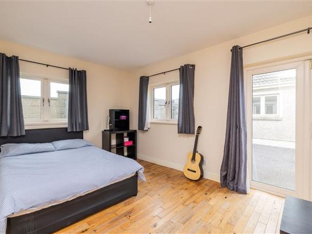 Detached House for sale in Stamullin, Meath