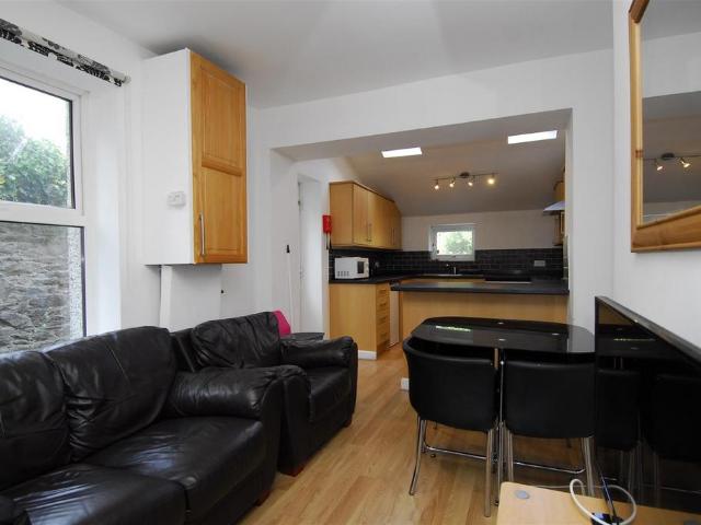 House for rent in Barbican, Mount Wise