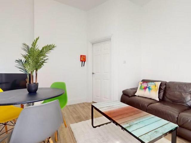Apartment for rent in Greenbank, Mount Wise