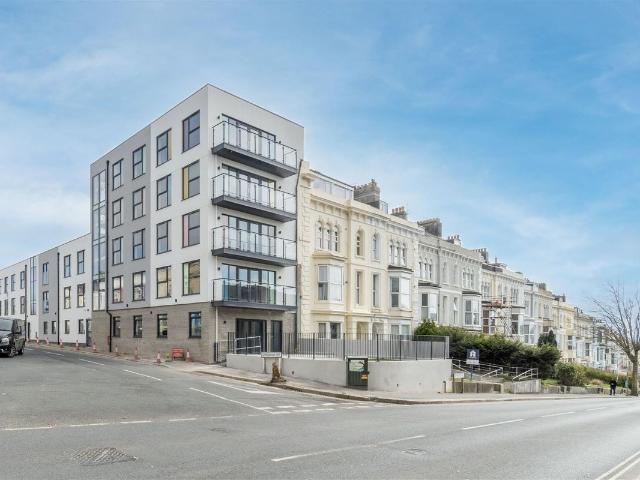 Apartment for rent in Greenbank, Mount Wise