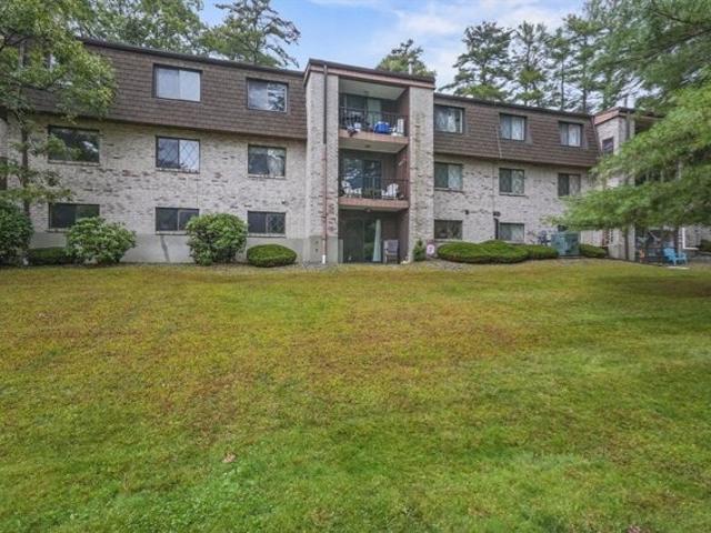 Condo for sale in North Reading, Massachusetts