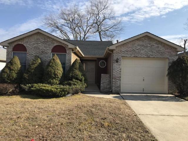 House for sale in Toms River