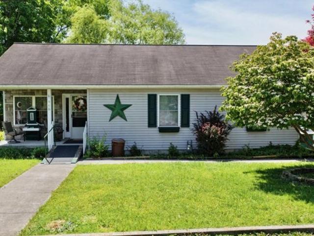 House for sale in Ronceverte, West Virginia