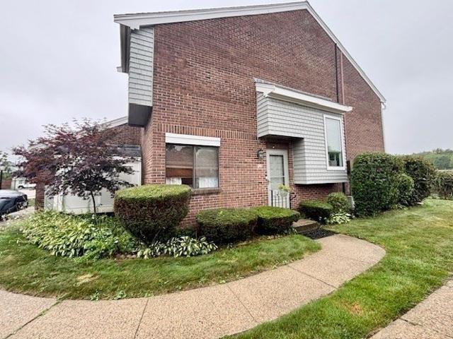 Condo for sale in Stoughton, Massachusetts