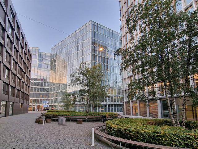 Büro mieten in Einigen, Zürich