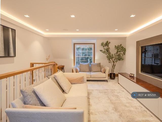 House for rent in Westminster, Victoria