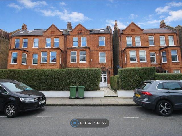 Apartment for rent in South Hampstead, Greater London