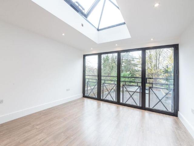House for rent in South Hampstead, Greater London