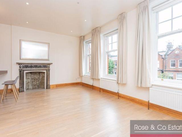 Apartment for rent in South Hampstead, Greater London