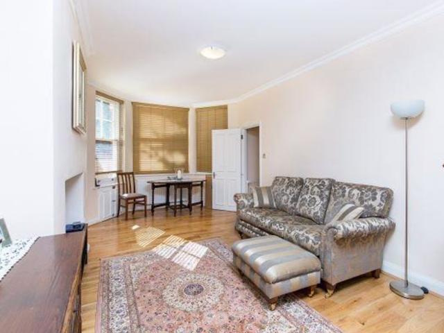 Apartment for rent in South Hampstead, Greater London