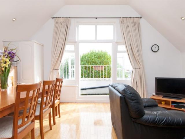 Apartment for rent in Swiss Cottage, Greater London