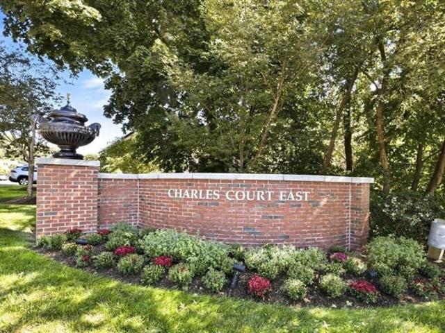 Condo for sale in Needham, Norfolk County