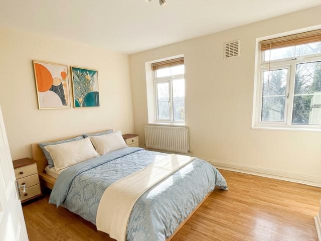 House for rent in Stockwell, Greater London