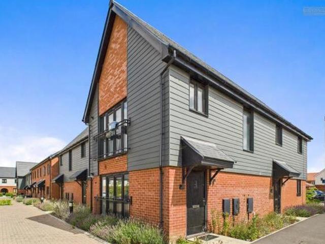House for sale in Hampton Green, Cambridgeshire