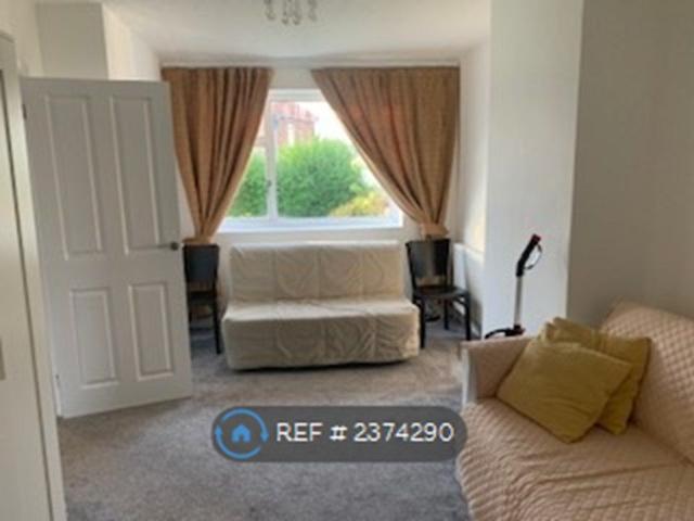 House for rent in Whitley Wood, Reading