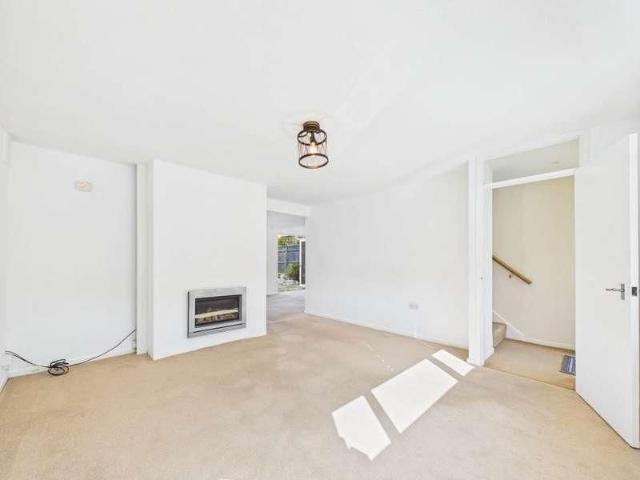 House for rent in Roffey, Horsham