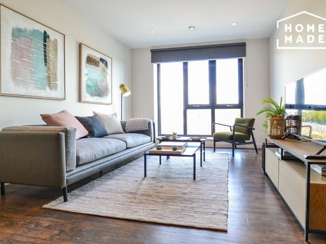 Apartment for rent in London Borough of Ealing, Greater London