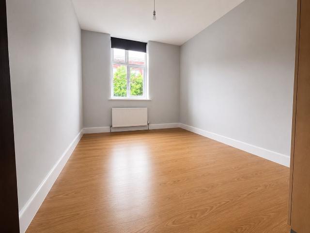 Apartment for rent in London Borough of Ealing, Greenford