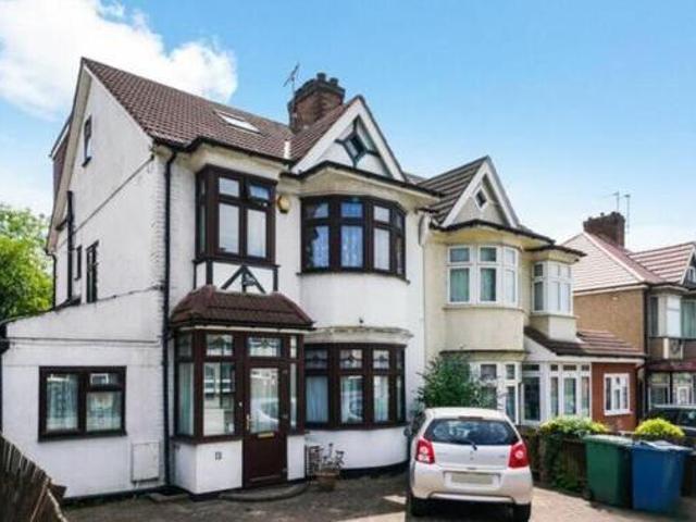 House for sale in Greater London