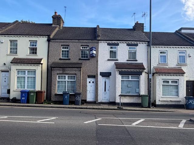 House for rent in London Borough of Harrow, Greater London
