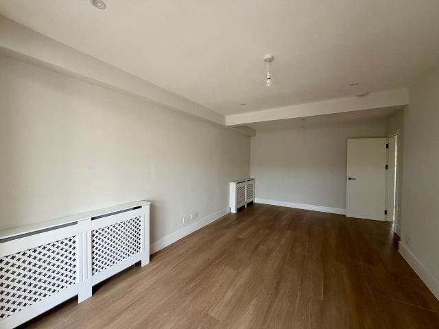 House for rent in London Borough of Ealing, Greater London