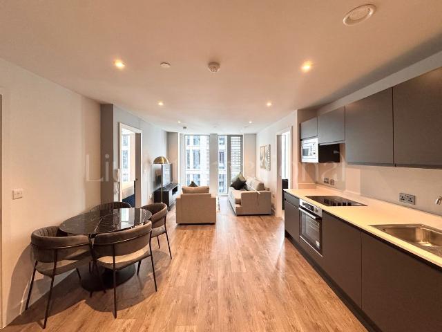 Apartment for rent in City Centre, Salford