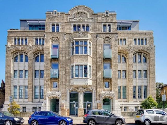 Apartment for rent in London Borough of Newham, Greater London