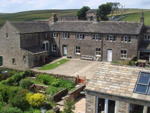 House for rent in Holmfirth, West Yorkshire