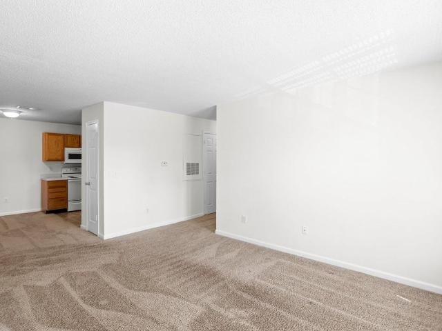 Apartment for rent in Greenhaven, Greensboro