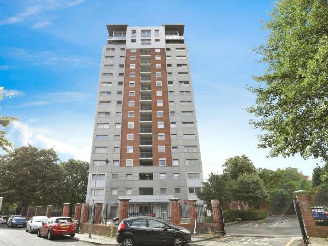 Apartment for rent in Calderstones