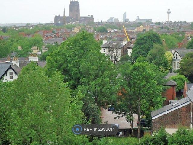 Apartment for rent in Calderstones