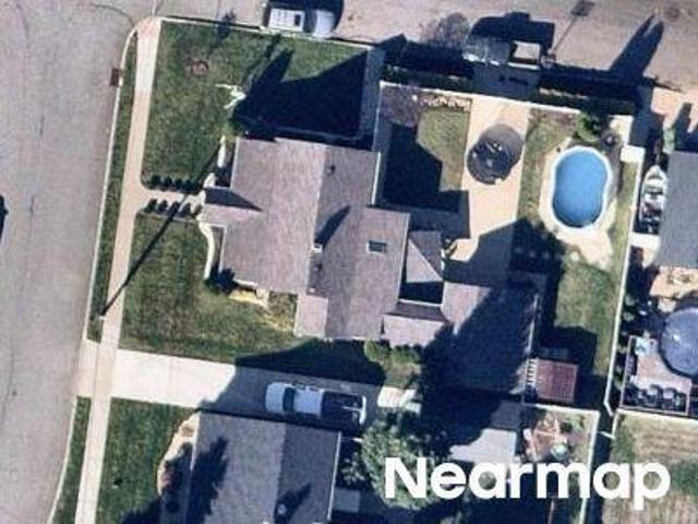 House for sale in Parlin House for sale in Parlin