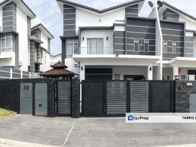 House for sale in Seksyen U10, Shah Alam